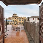 La Casetta Al Corso Apartment *